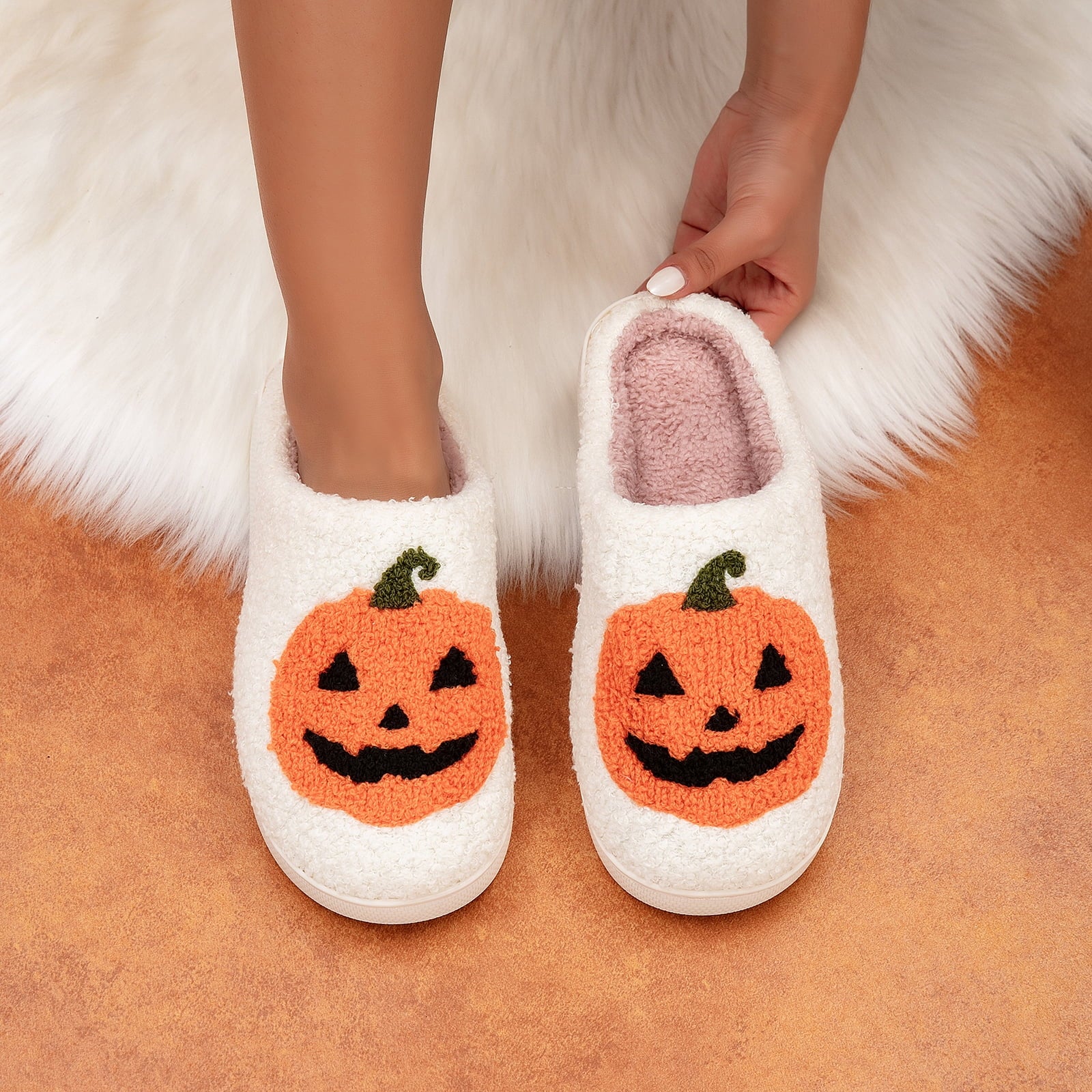 Halloween Slippers for Women Perfect Soft Plush Comfy Warm Slip-On Cute Womens Slippers Indoor Fluffy House Slippers for Women and Men Non-Slip Fuzzy Flat Slides